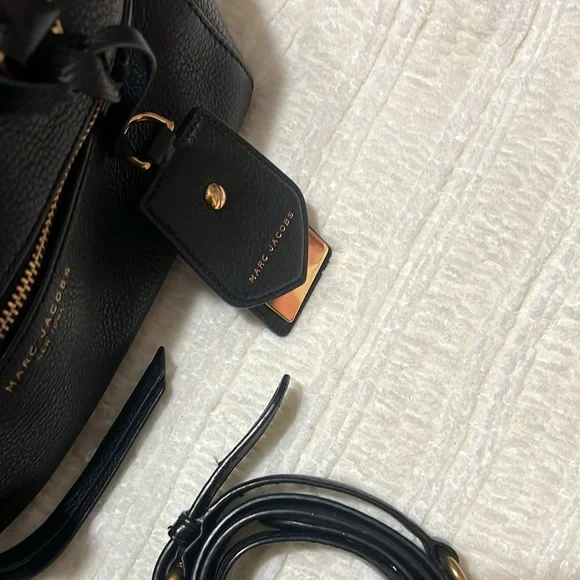 Marc Jacobs Black Leather Handbag - Picture 8 of 8